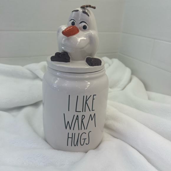 COPY - Rae Dunn Olaf - Picture 4 of 10